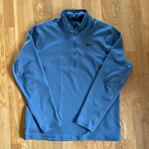 Nike gray dri-fi 1/4 zip long sleeved jacket L